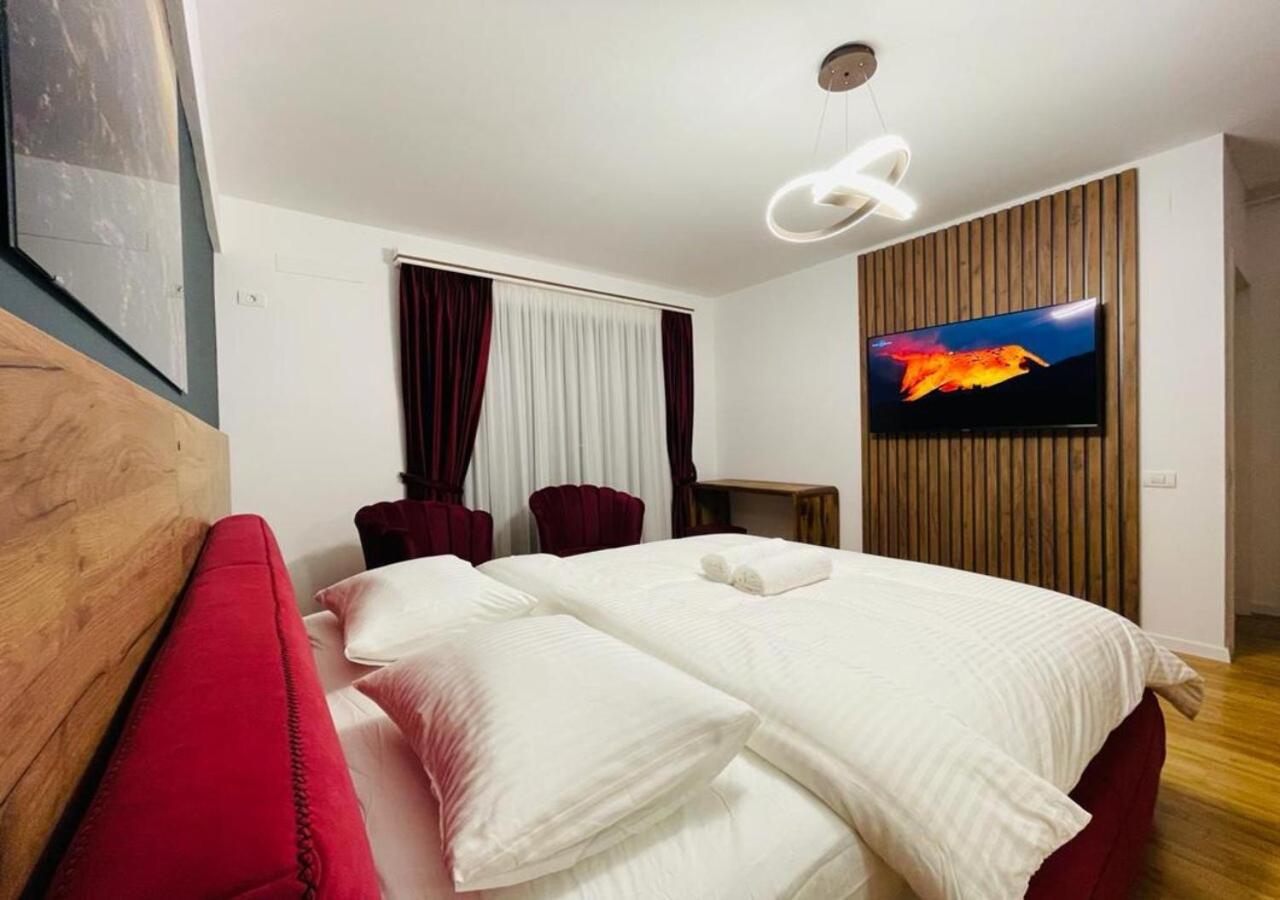 Pitesti Residence Екстериор снимка