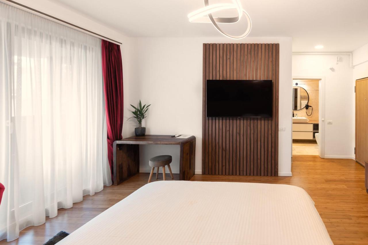 Pitesti Residence Екстериор снимка