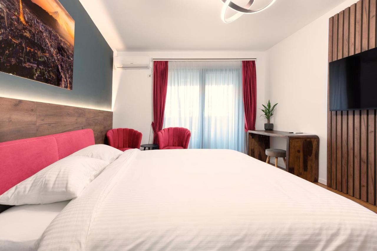 Pitesti Residence Екстериор снимка