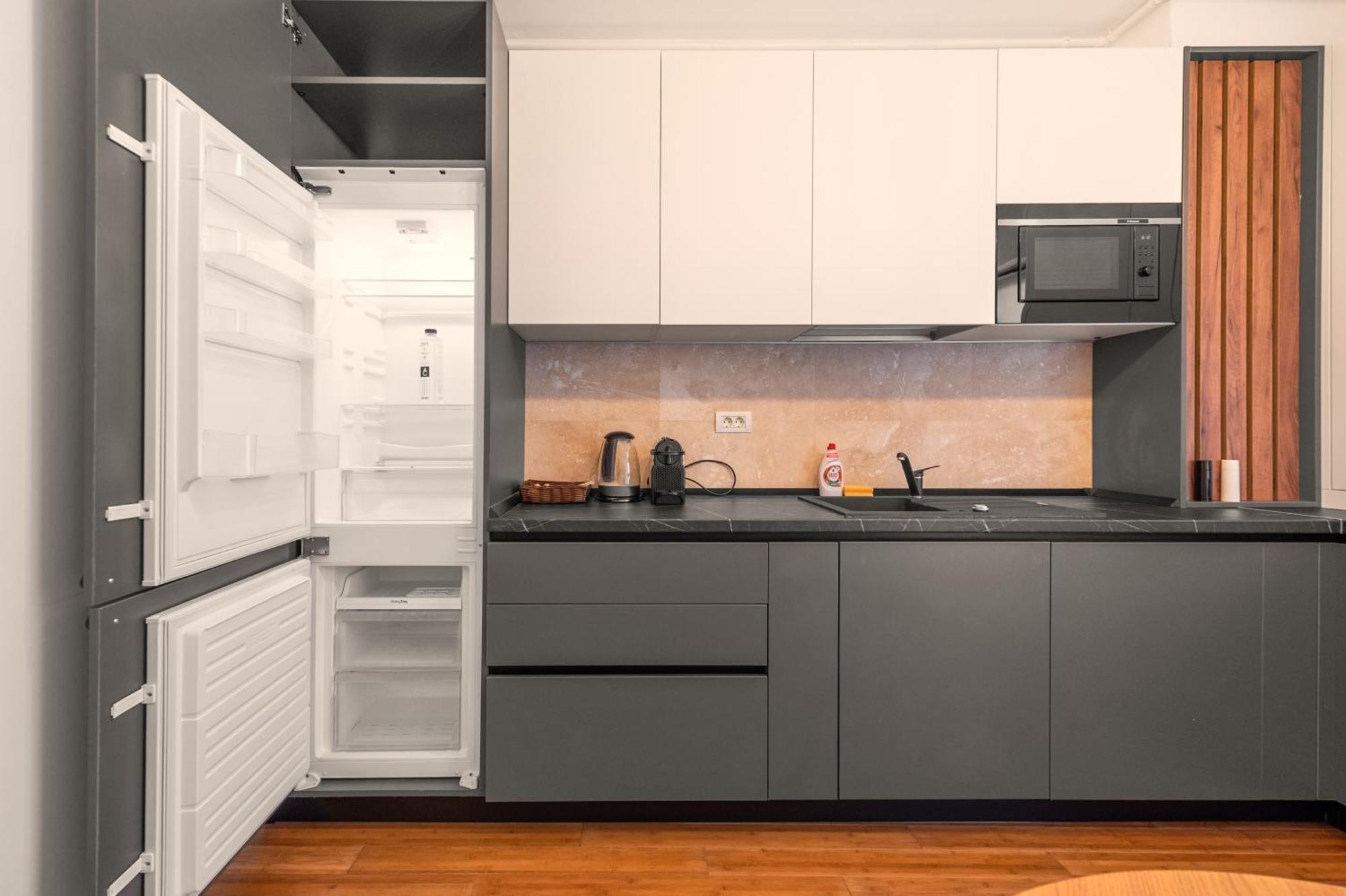 Pitesti Residence Екстериор снимка